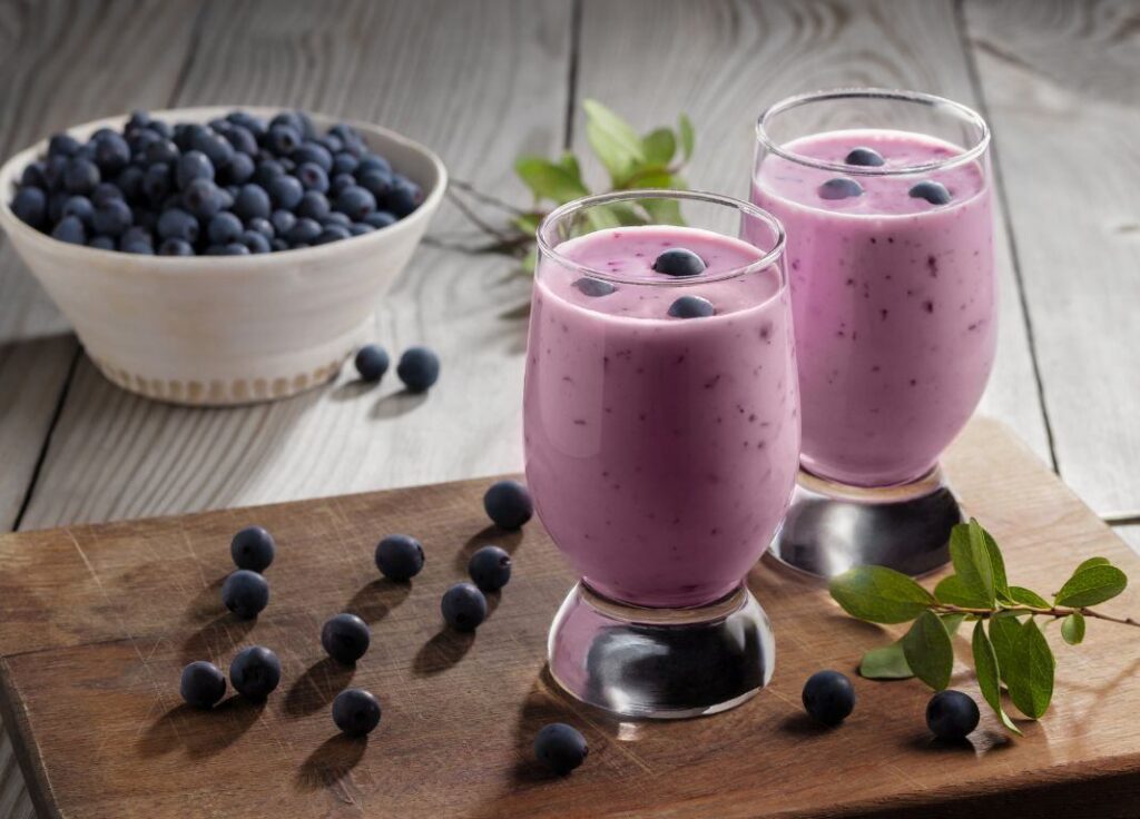 Yogurt & Berries Protein Shake Smoothie